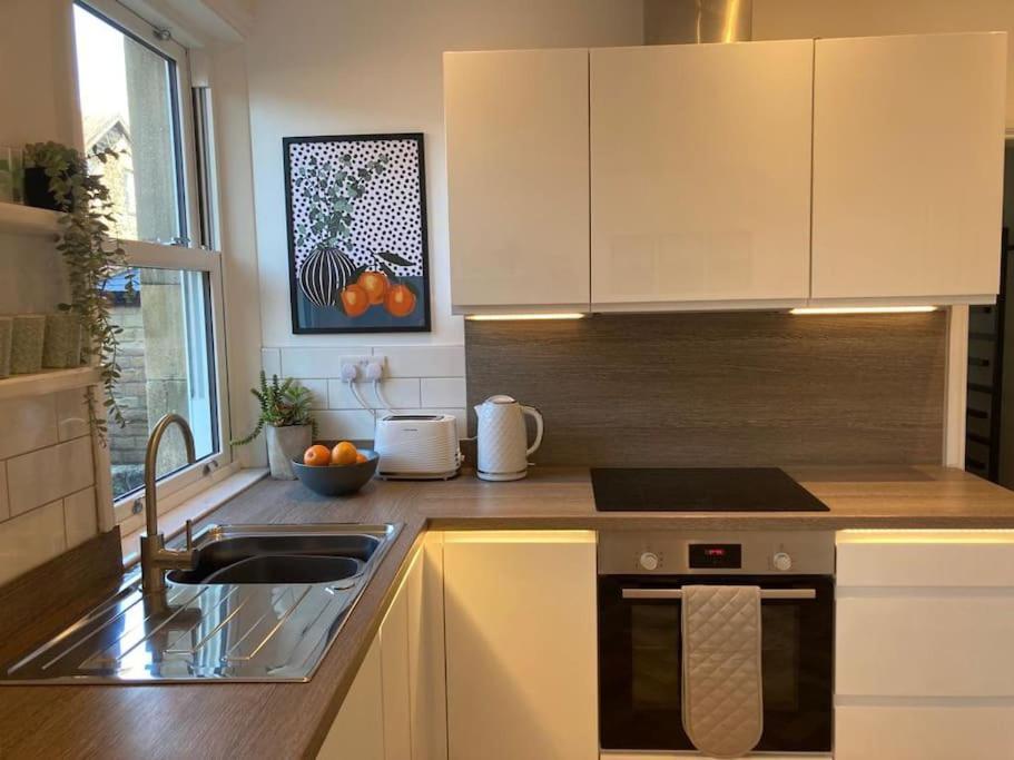 Garden Apartment, Central Harrogate With Parking Exterior foto
